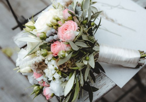 Creating DIY Flower Arrangements for Weddings